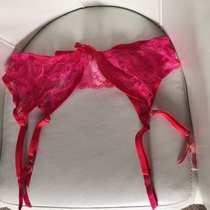 Victoria’s Secret belt